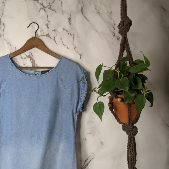 Market And Spruce Shirt Womens Small Blue Chambray Keyhole Cotton Ombre Denim - Picture 4 of 9